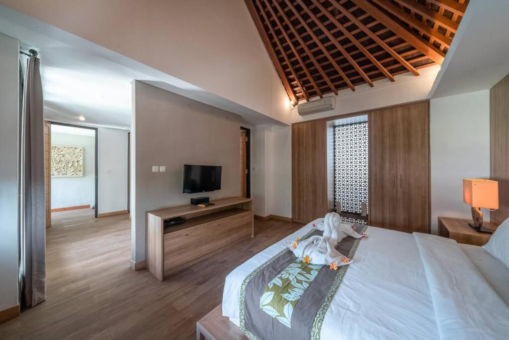 Balinese Luxury Amisha Villa: 4br In Villa