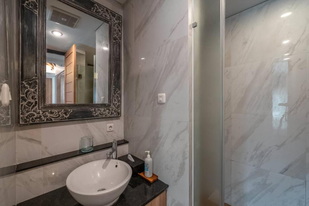 Balinese Luxury Amisha Villa: 4br In Villa Seminyak (Bali)