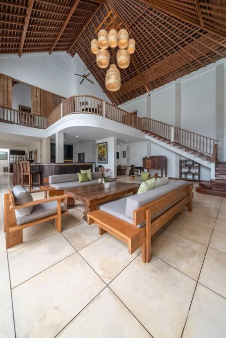 Balinese Luxury Amisha Villa: 4br In Villa